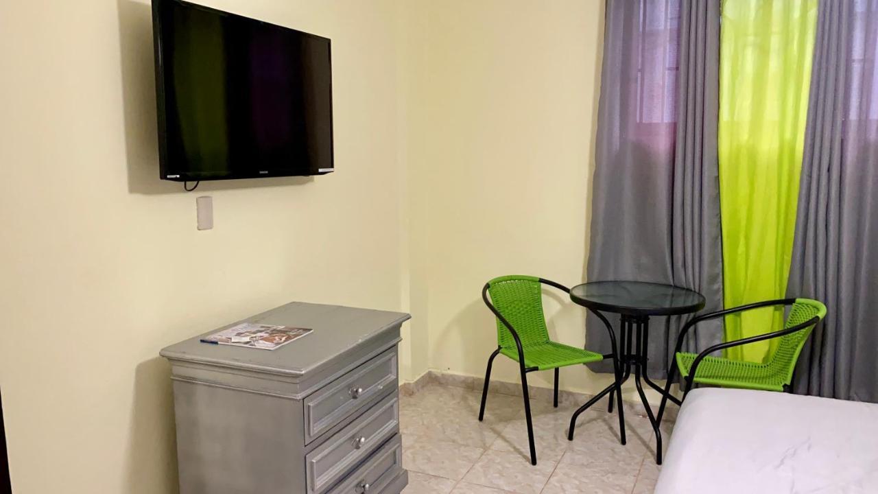 Hotel Maria Bonita Higueey Extérieur photo