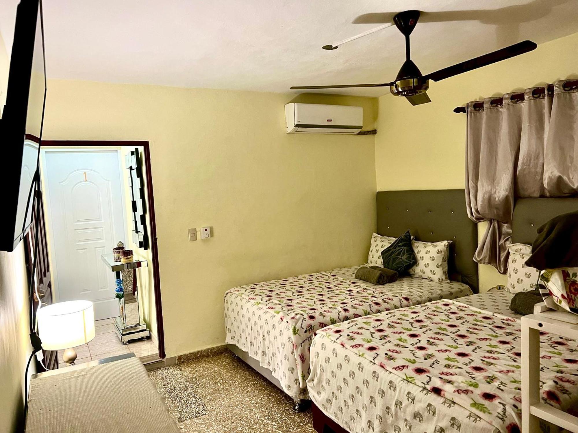 Hotel Maria Bonita Higueey Extérieur photo